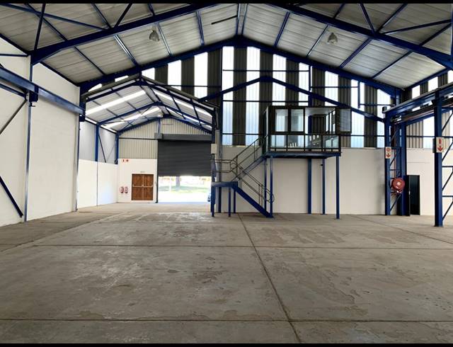 1,704M² FACTORY TO LET IN BEACONVALE